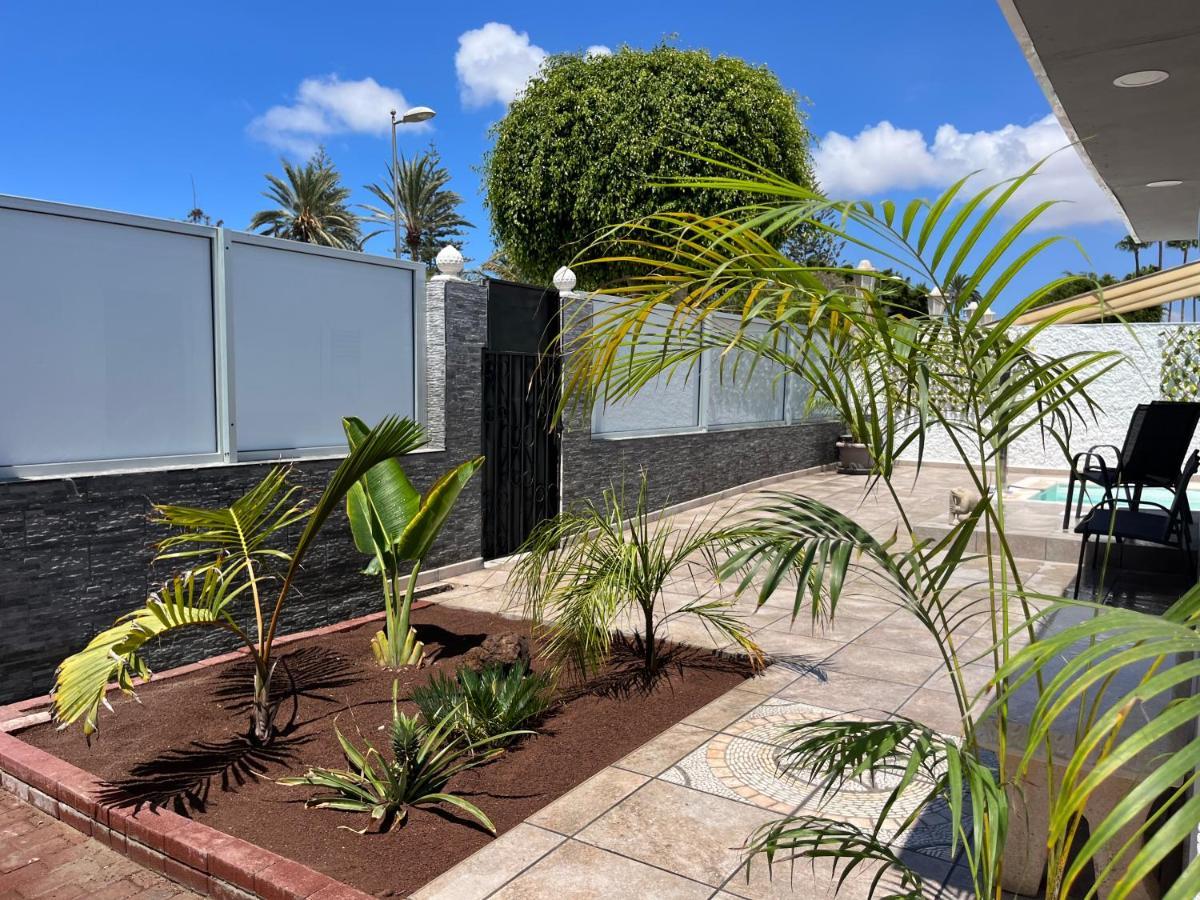 The Yumbo Pearl Villa Playa del Ingles  Exterior photo